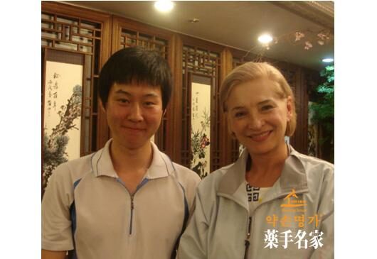 俄罗斯演员 Nelly Kasaeva